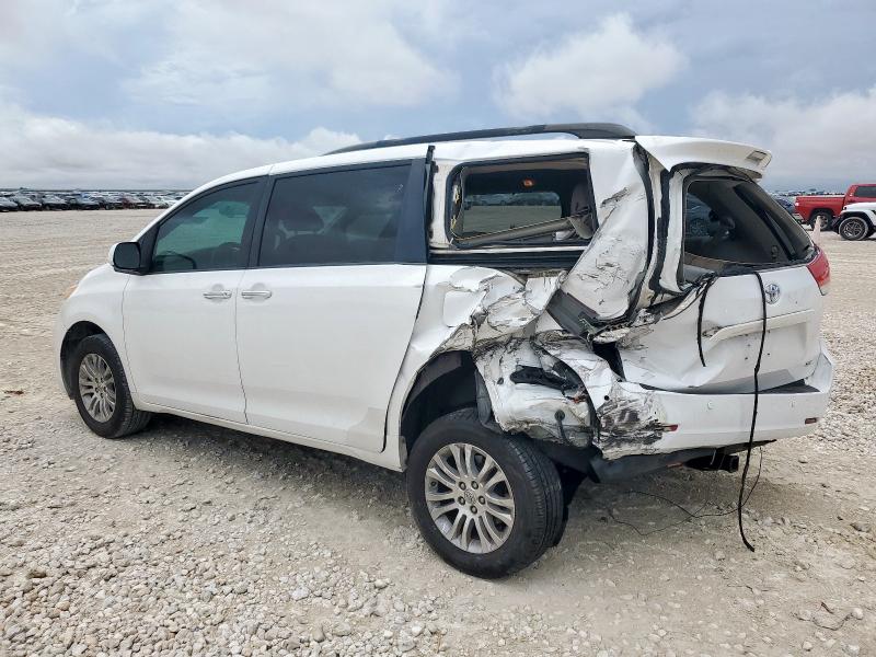 5TDYK3DC4ES448300 - 2014 TOYOTA SIENNA XLE 白色 照片 2