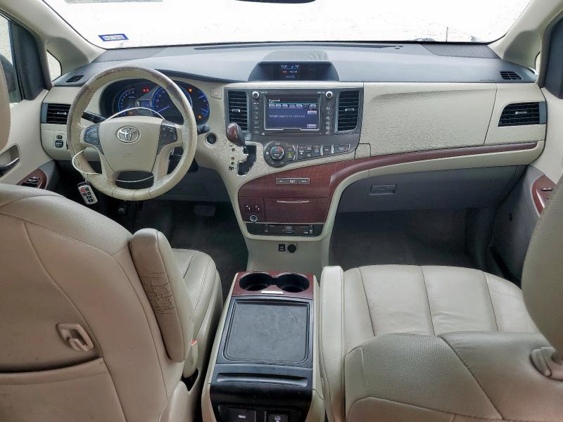 5TDYK3DC4ES448300 - 2014 TOYOTA SIENNA XLE 白色 照片 8