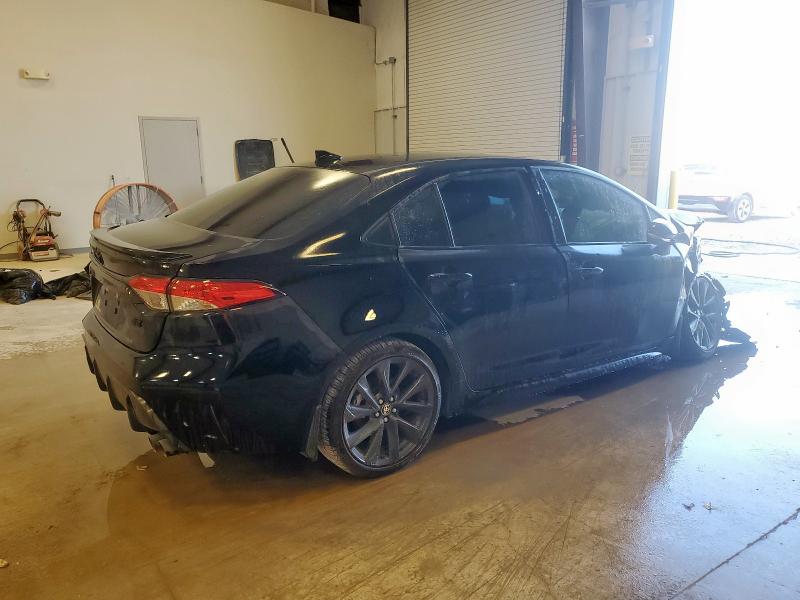 5YFS4MCEXRP193613 - 2024 TOYOTA COROLLA SE Noir photo 3