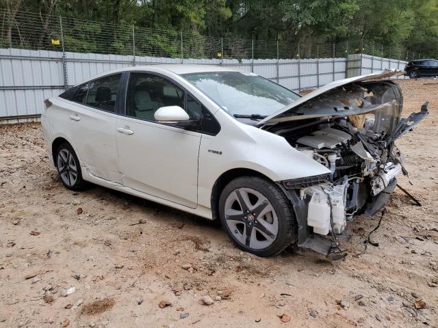 JTDKARFU0G3016986 - 2016 TOYOTA PRIUS WHITE photo 4