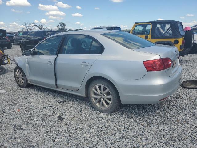 3VWDP7AJ1DM356423 - 2013 VOLKSWAGEN JETTA SE ვერცხლისფერი ფოტო 2
