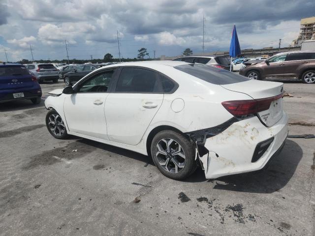 3KPF24AD9KE009481 - 2019 KIA FORTE FE WHITE photo 2
