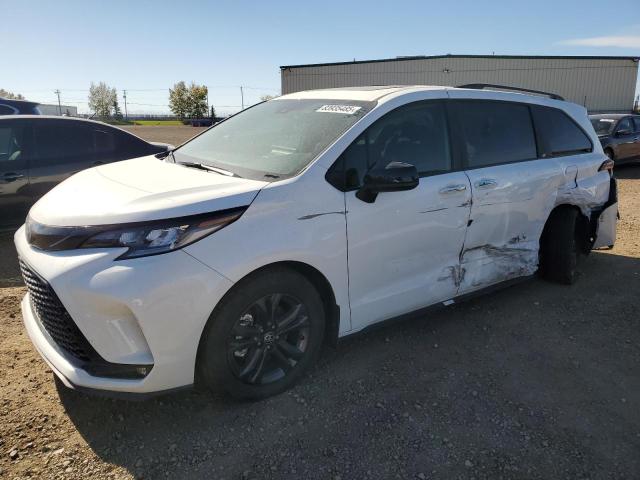 2025 TOYOTA SIENNA LE, 