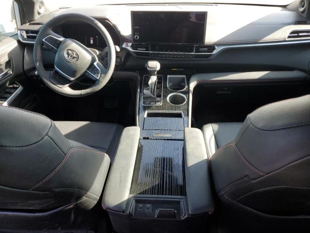 5TDGSKFC0SS180151 - 2025 TOYOTA SIENNA LE أبيض صورة 8