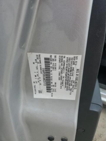 1FAHP3FN1AW221713 - 2010 FORD FOCUS SE SILVER photo 12