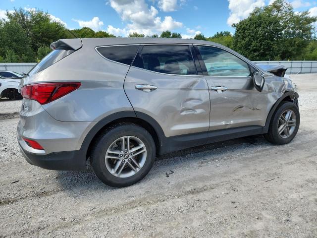 5XYZTDLBXJG553205 - 2018 HYUNDAI SANTA FE S ნაცრისფერი ფოტო 3