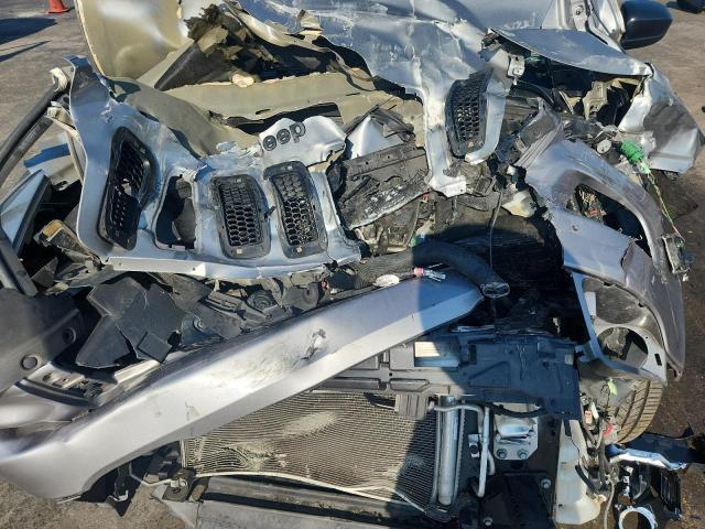 1C4PJLABXHW616973 - 2017 JEEP CHEROKEE SPORT ვერცხლისფერი ფოტო 11