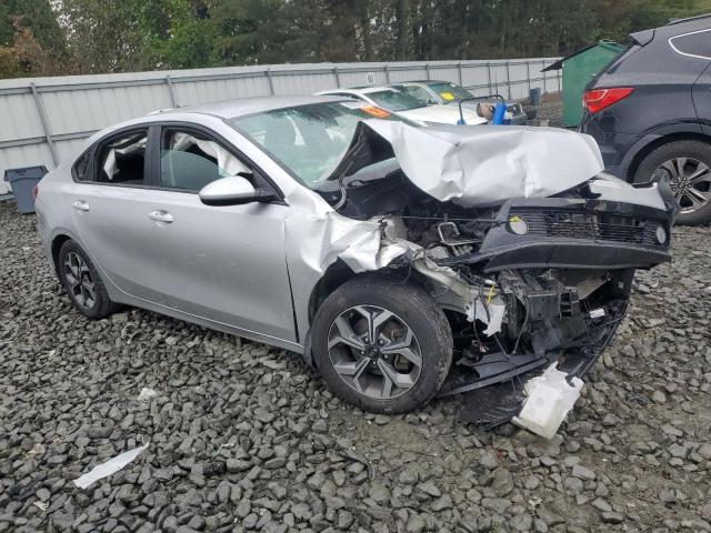 3KPF24AD3KE065657 - 2019 KIA FORTE FE Серебристый фото 4