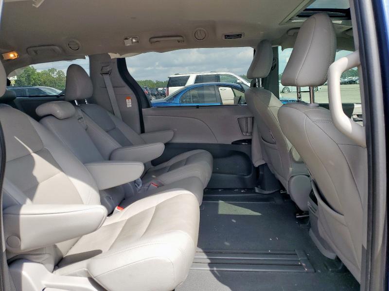 5TDYZ3DC5LS050005 - 2020 TOYOTA SIENNA XLE ლურჯი ფოტო 11