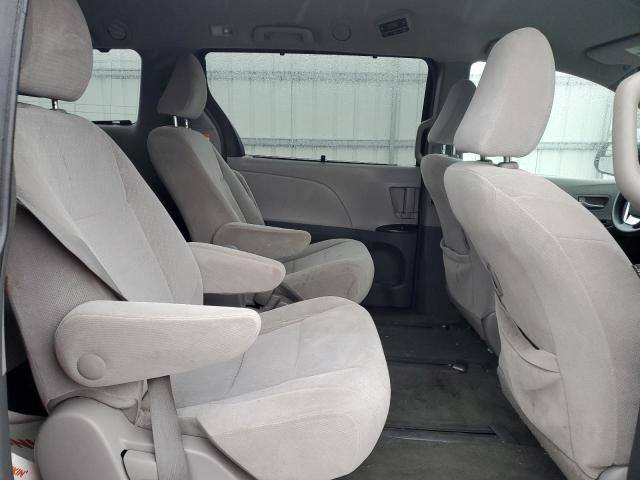 5TDJK3DC5FS101755 - 2015 TOYOTA SIENNA LE BURGUNDY photo 11