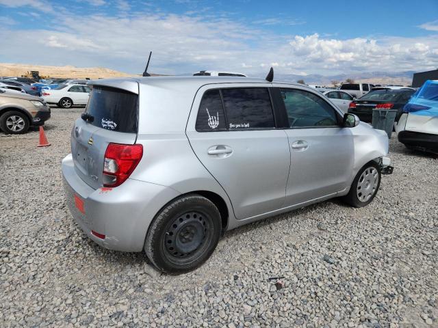JTKKUPB45E1041871 - 2014 TOYOTA SCION XD SILVER photo 3