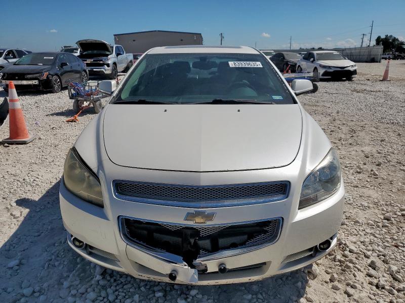 1G1ZE5E70BF199944 - 2011 CHEVROLET MALIBU LTZ 白色 照片 5