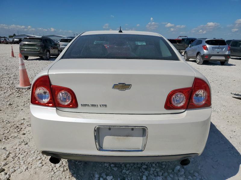 1G1ZE5E70BF199944 - 2011 CHEVROLET MALIBU LTZ 白色 照片 6
