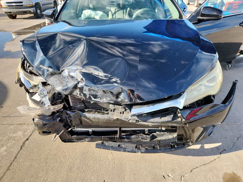 4T1BF1FK4FU041802 - 2015 TOYOTA CAMRY LE BLACK photo 11