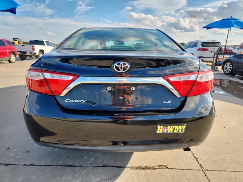 4T1BF1FK4FU041802 - 2015 TOYOTA CAMRY LE BLACK photo 6