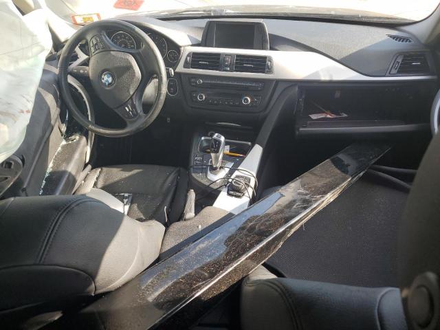 WBA3C3G52ENS71544 - 2014 BMW 320 I XDRIVE Schwarz Foto 8