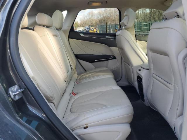 5LMTJ3DH8HUL68337 - 2017 LINCOLN MKC RESERVE ნაცრისფერი ფოტო 10