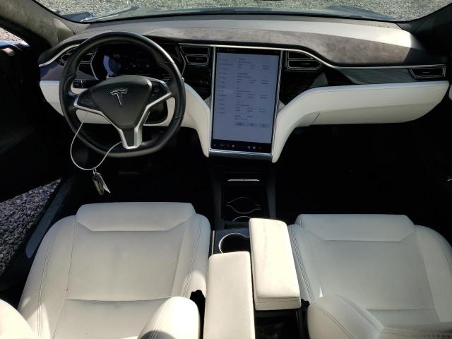 5YJSA1E29HF201060 - 2017 TESLA MODEL S Niebieski zdjęcie 8