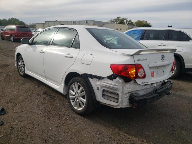 2T1BU4EE3AC484732 - 2010 TOYOTA COROLLA BASE أبيض صورة 2