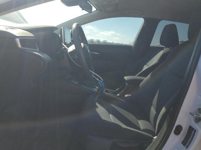 5YFEPRAE8LP041907 - 2020 TOYOTA COROLLA LE Biały zdjęcie 7