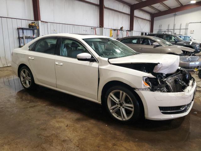 1VWBT7A32EC055487 - 2014 VOLKSWAGEN PASSAT SE 白色 照片 4