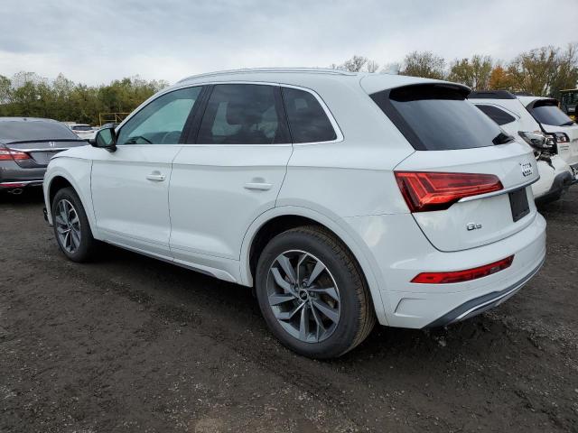 WA1BAAFY5M2018443 - 2021 AUDI Q5 PREMIUM PLUS 白色 照片 2