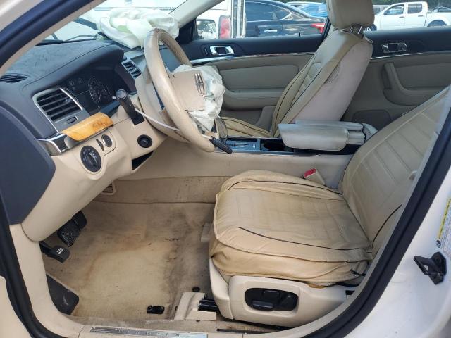 1LNHM93R19G603058 - 2009 LINCOLN MKS WHITE photo 7
