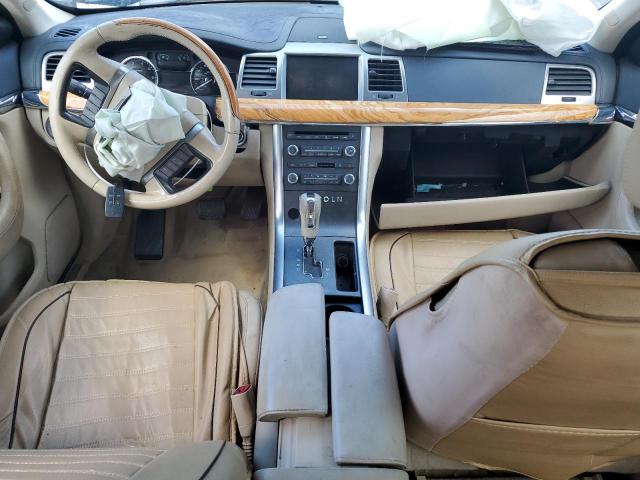 1LNHM93R19G603058 - 2009 LINCOLN MKS WHITE photo 8