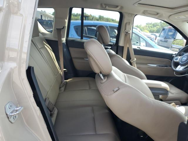 1C4NJCEA9GD751770 - 2016 JEEP COMPASS LATITUDE თაფლისფერი ფოტო 11