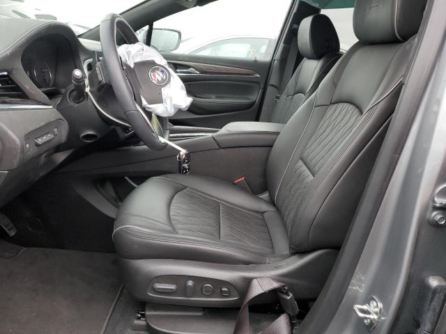 5GAEVCKW5PJ218483 - 2023 BUICK ENCLAVE AVENIR SILVER photo 7