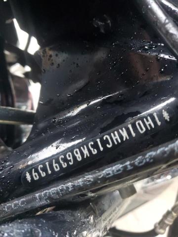 1HD1KHC13KB639139 - 2019 HARLEY-DAVIDSON FLTRX 勃艮第红 照片 9