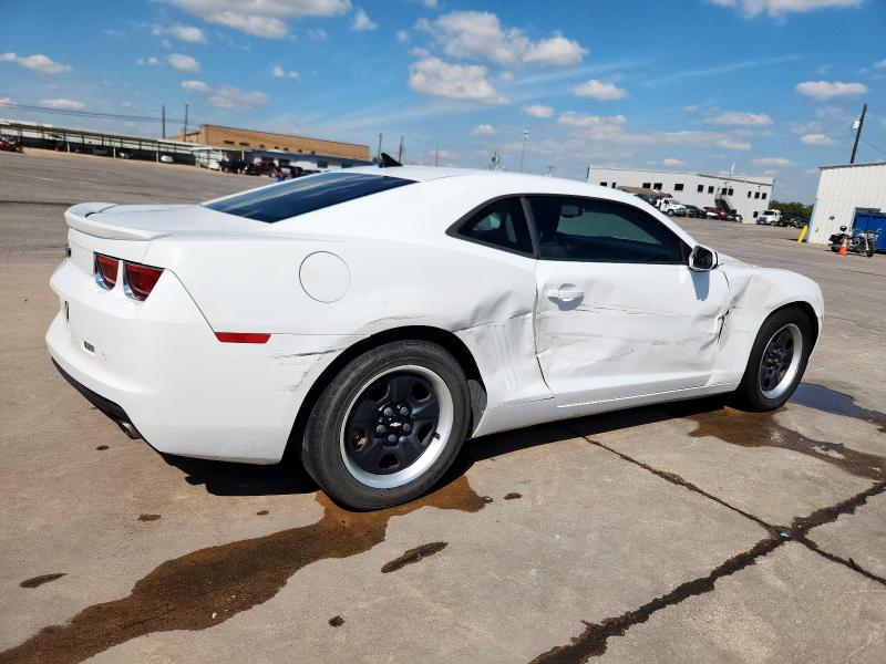 2G1FB1E38C9190730 - 2012 CHEVROLET CAMARO LT أبيض صورة 3