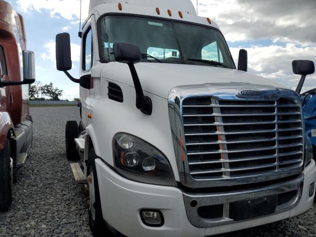 2016 FREIGHTLINER CASCADIA 1, 