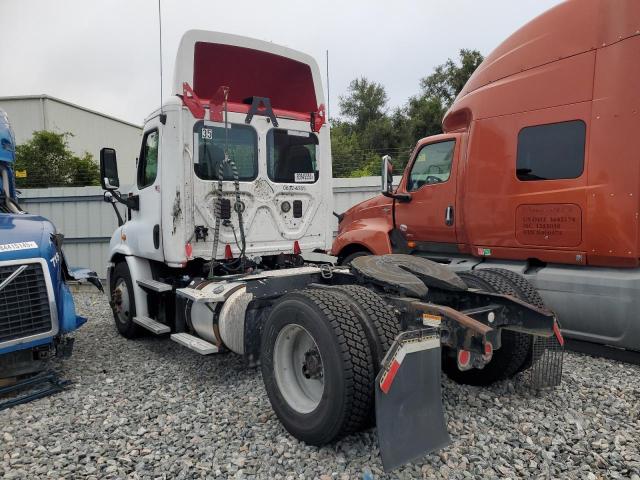 3AKBGADV0GDHA6135 - 2016 FREIGHTLINER CASCADIA 1 WHITE photo 3
