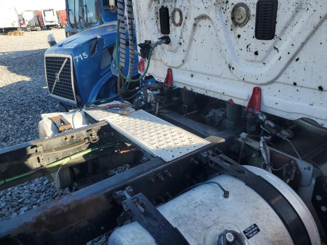 3AKBGADV0GDHA6135 - 2016 FREIGHTLINER CASCADIA 1 WHITE photo 6