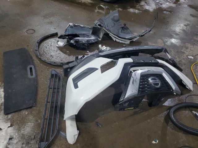 KNMAT2MVXJP580461 - 2018 NISSAN ROGUE S 白色 照片 13