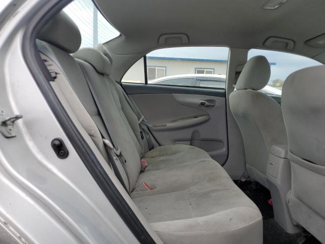 2T1BU4EE4DC965318 - 2013 TOYOTA COROLLA BASE Gümüş foto 10