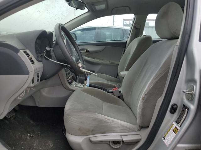 2T1BU4EE4DC965318 - 2013 TOYOTA COROLLA BASE Gümüş foto 7