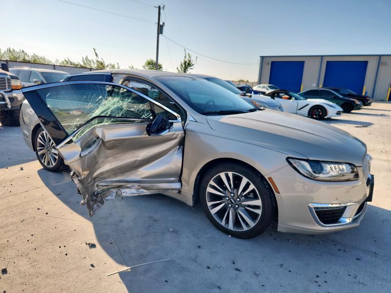 3LN6L5E98HR600889 - 2017 LINCOLN MKZ RESERVE ბეჟი ფოტო 4