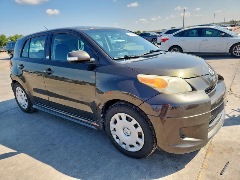 JTKKU4B43B1008264 - 2011 TOYOTA SCION XD BROWN photo 4