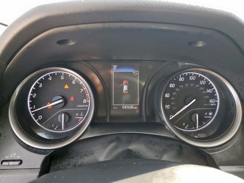 4T1G11AK2NU621639 - 2022 TOYOTA CAMRY SE Արծաթագույն լուսանկար 9