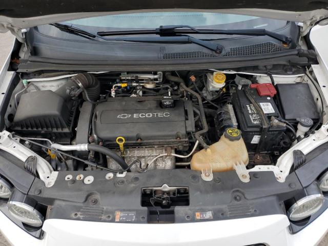 1G1JC6SH7F4154586 - 2015 CHEVROLET SONIC LT თეთრი ფოტო 11
