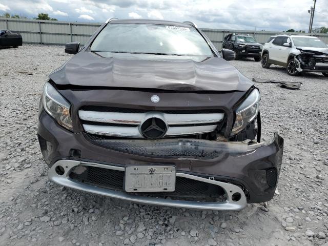 WDCTG4EB1FJ181357 - 2015 MERCEDES-BENZ GLA 250 棕色 照片 5