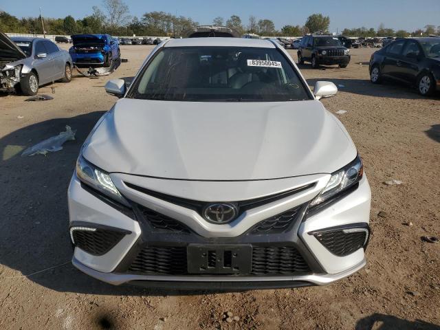 4T1K61AK6PU737831 - 2023 TOYOTA CAMRY XSE WHITE photo 5