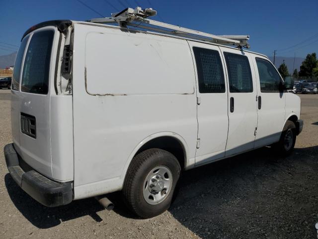 1GCWGAFF5G1197775 - 2016 CHEVROLET EXPRESS G2 WHITE photo 3