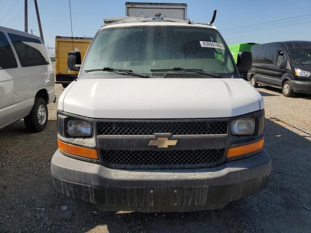 1GCWGAFF5G1197775 - 2016 CHEVROLET EXPRESS G2 WHITE photo 5