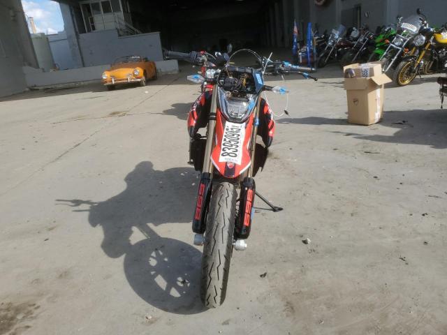 ZDMBAS2N7RB001565 - 2024 DUCATI HYPERMOTAR Rot Foto 2