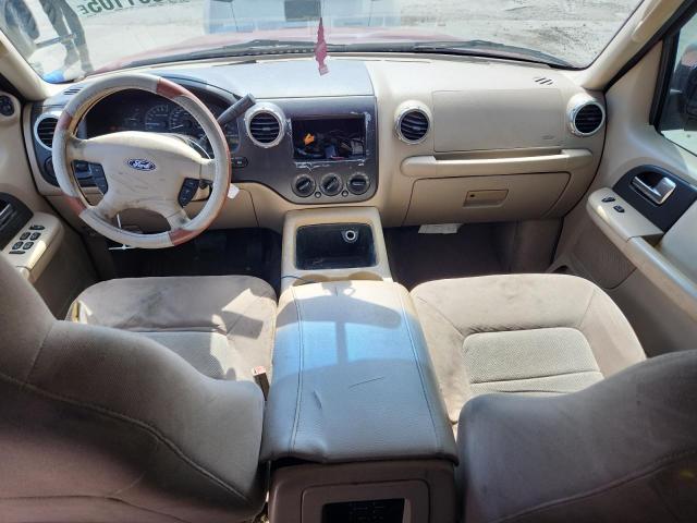1FMRU15W34LB82730 - 2004 FORD EXPEDITION XLT RED photo 8