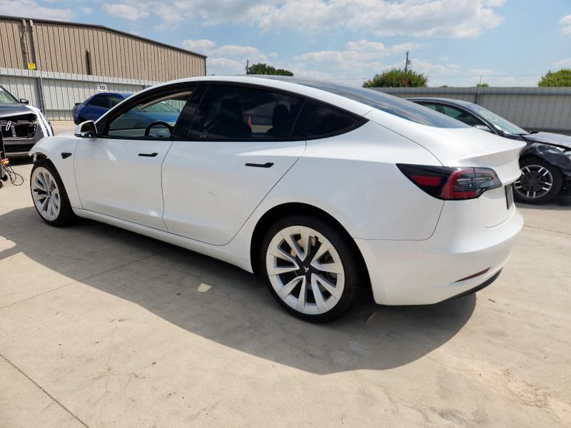 5YJ3E1EA5PF517585 - 2023 TESLA MODEL 3 Weiß Foto 2