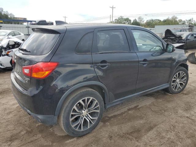 JA4AP3AW4HZ059056 - 2017 MITSUBISHI OUTLANDER ES შავი ფოტო 3